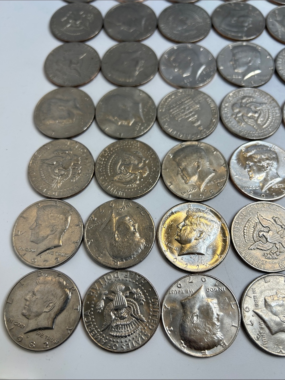 Large Estate Sale Kennedy Half Dollars Coin Lot Face Value $40 Coin Collection - Picture 5 of 7